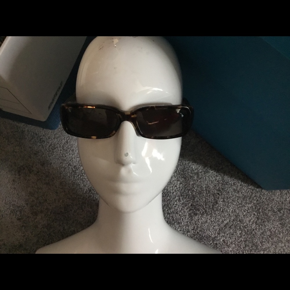 Gucci women sunglasses - Picture 13 of 14